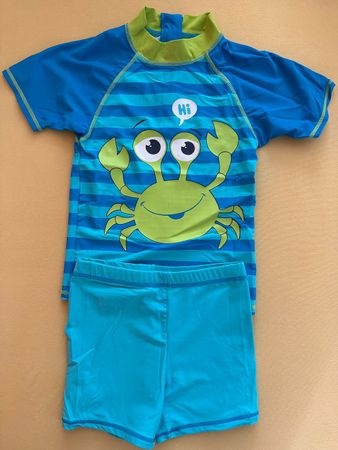 Neuwertig: Schmuckes Badekleidset Krebs, UV-Schutz, Gr. 122