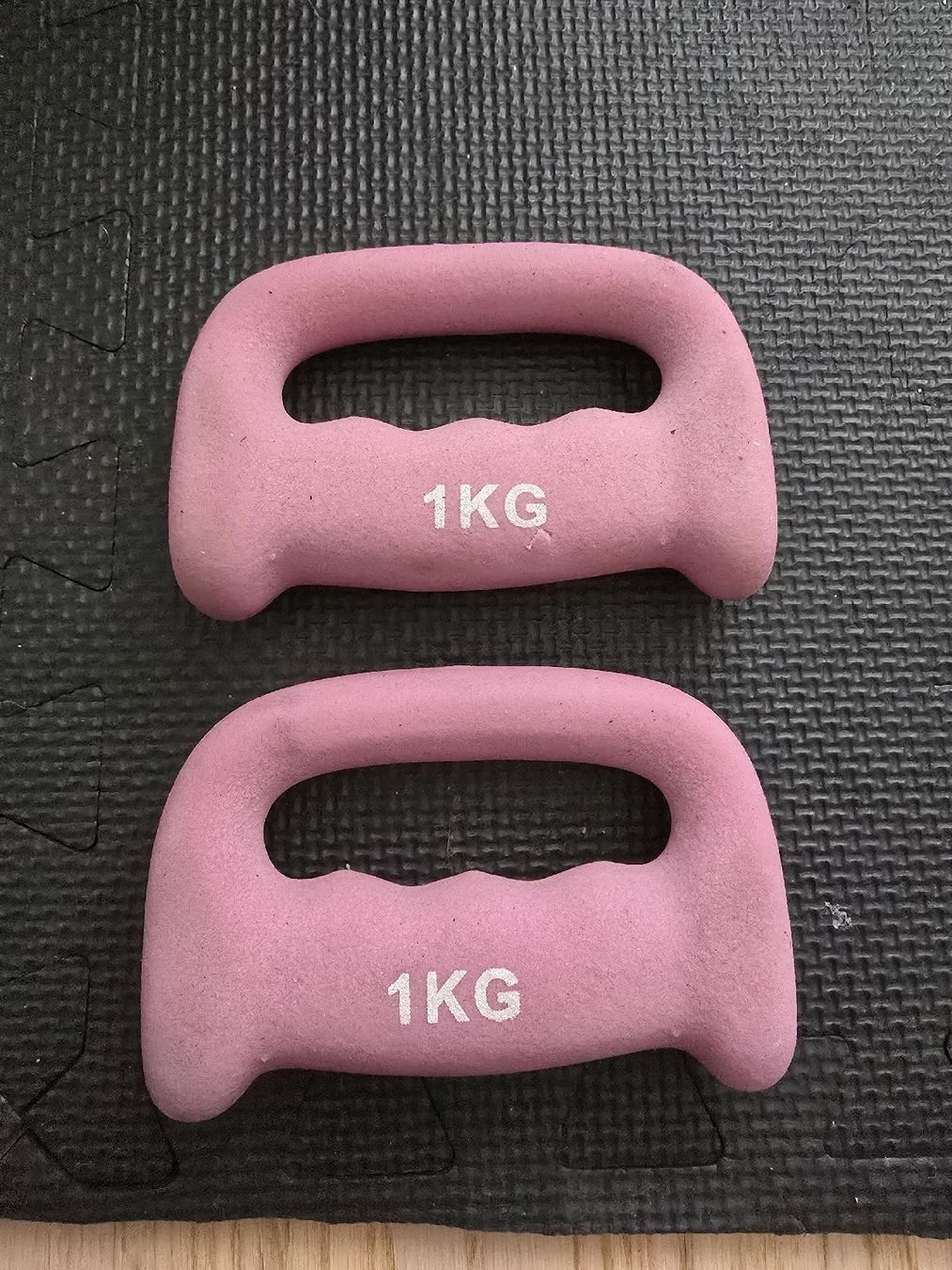 Manubri & Pesi: Kurzhantel - 1kg – Usato da Rickenbach b. Wil venduto da VeryLovelyThings