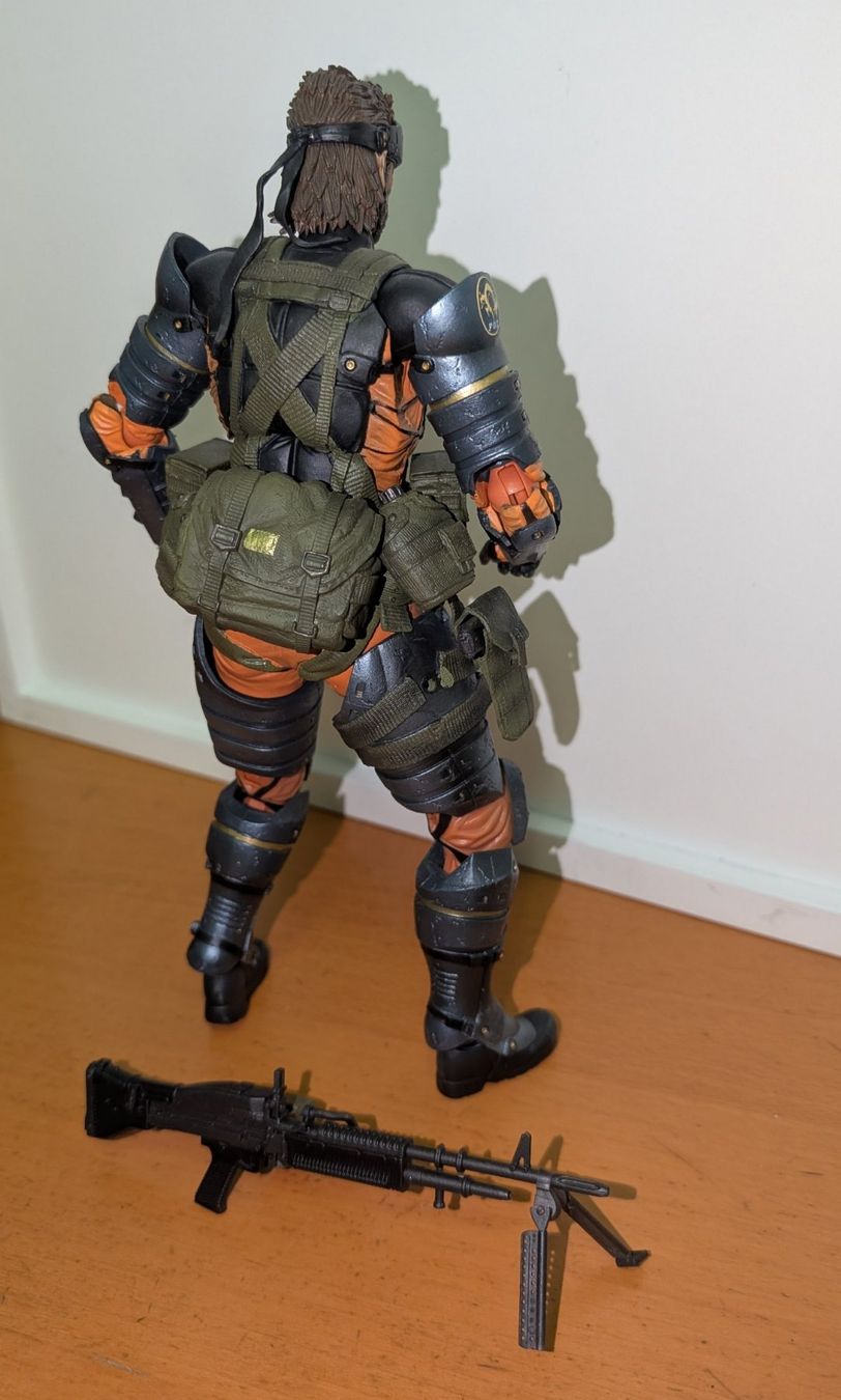Statuette: Play Arts Metal Gear Solid Peace Walker Loose – Usato da Tesserete venduto da valsa_55 3