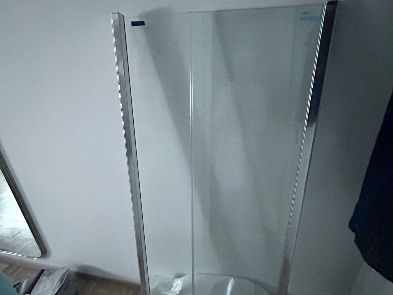 Docce: Porte de douche pliante PICCOLO STEP-IN 2 volets – Usato da Meyrin venduto da jaysus