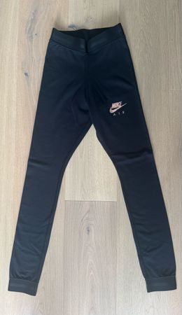 Nike Air Sportleggins, Grösse XS - wie neu