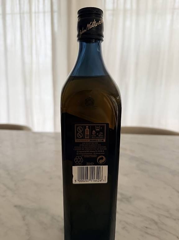 Spiritueux: Johnnie Walker Double Black  700 ml – D'occasion à Roggwil TG par est_r5x7 1