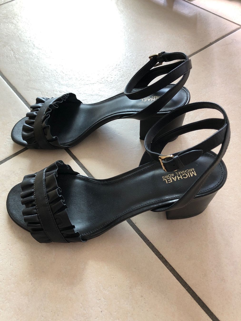 Michael Kors Scarpe da donna: Sandales Michael Kors – Nuovo (secondo la descrizione) da Veyrier venduto da gige66 2