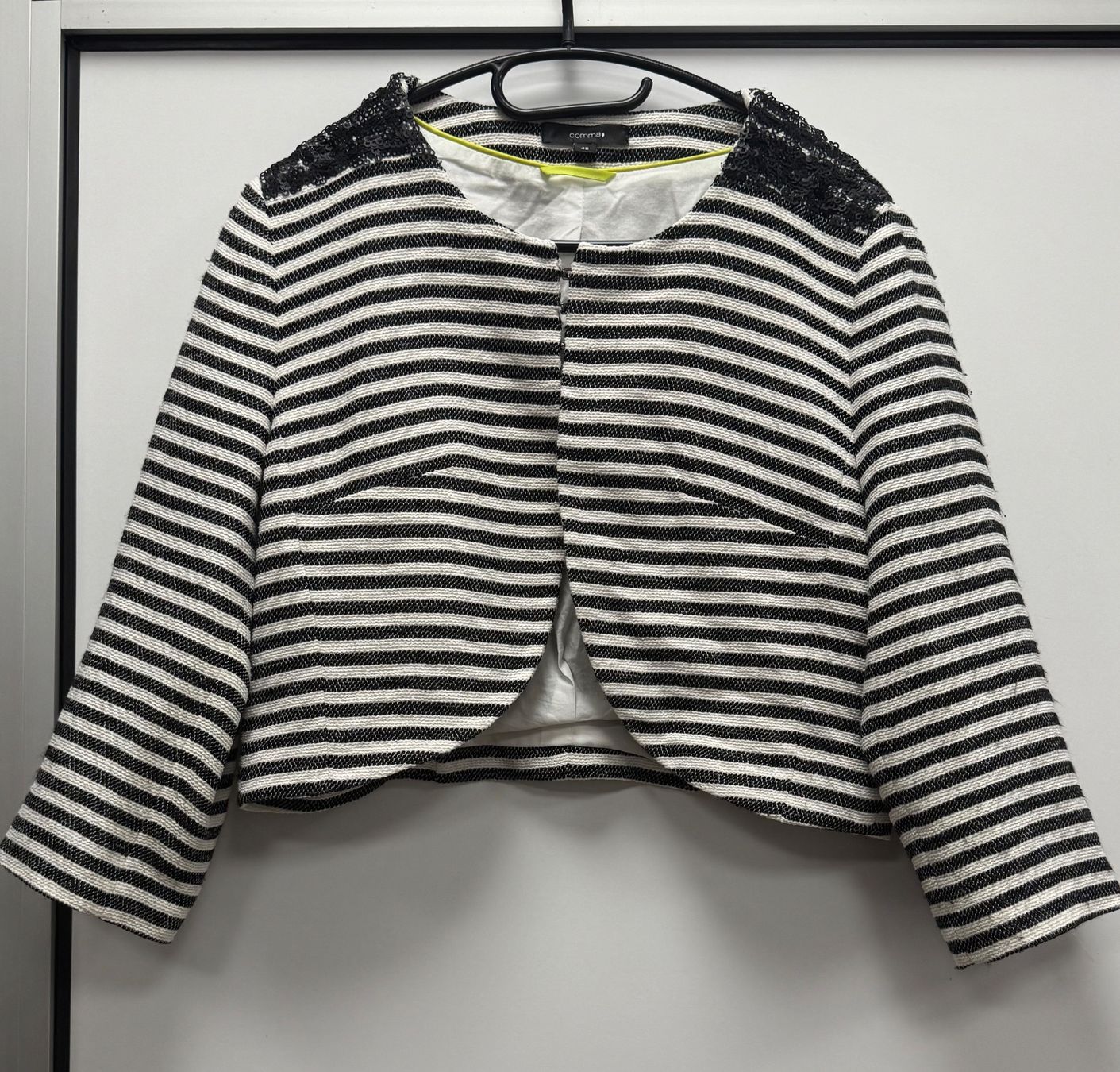 Comma Giacche: Schöner Blazer von Comma - Gr. 42 – Usato da Brügg BE venduto da rutschimedizin