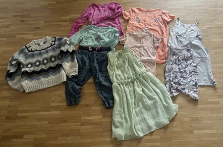 Kleiderpaket Mädchen 134
