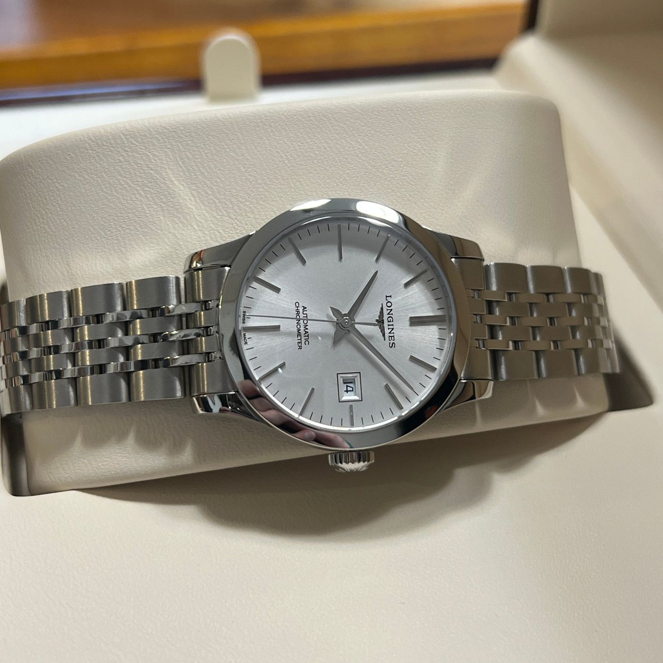 Longines Orologi: Longines Record Auto Chronometer Full Set L2.321.4.72.6 – Usato da Carouge GE venduto da Watchaser 6
