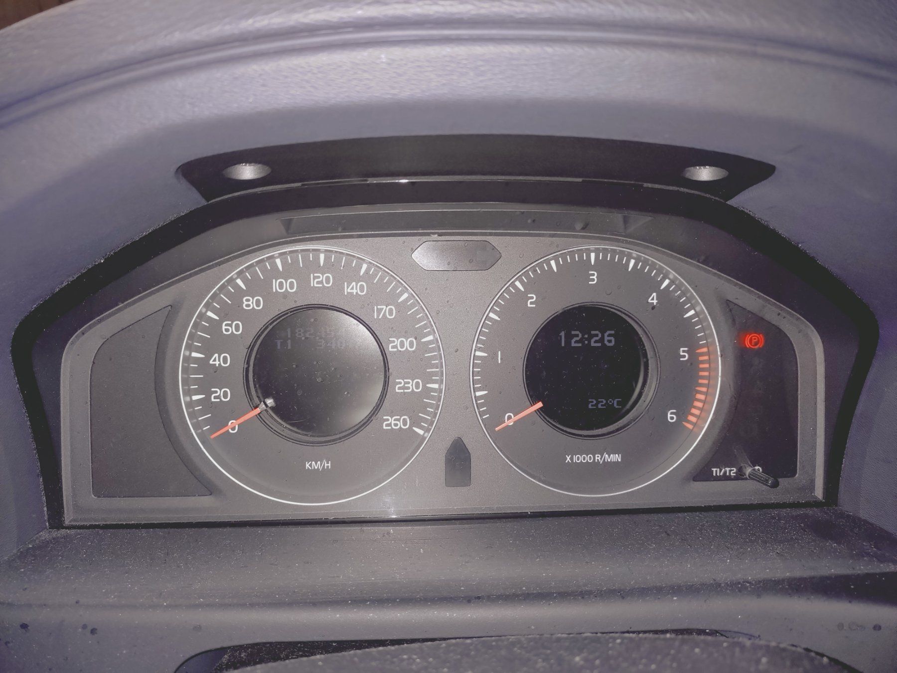Volvo Autos: Volvo V70 D5 – D'occasion à Langnau am Albis par Slurpi71 7
