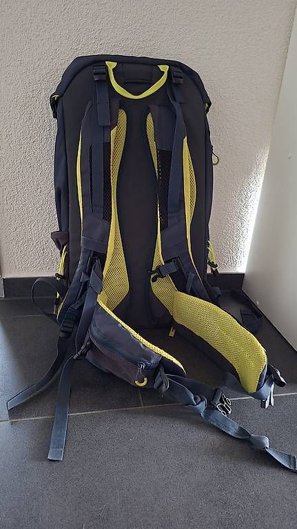 Zaini: Wanderrucksack 30L – Usato da Uffikon venduto da sab_kl97 2