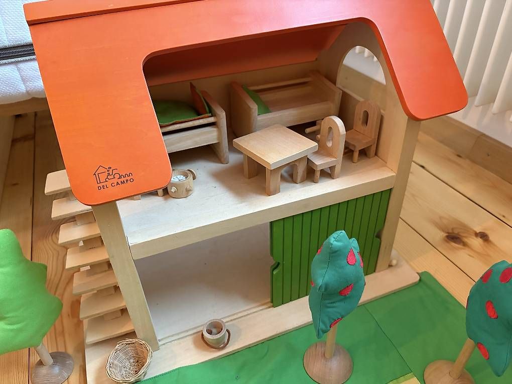 Maisons pour enfant: Bauerhof Holz – D'occasion à Basel par sin_5npn 1