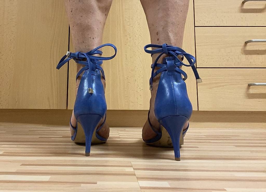 Scarpe da donna: Sandales à lacets - taille 39 – Usato da Cheseaux-Lausanne venduto da Fannelle01 1