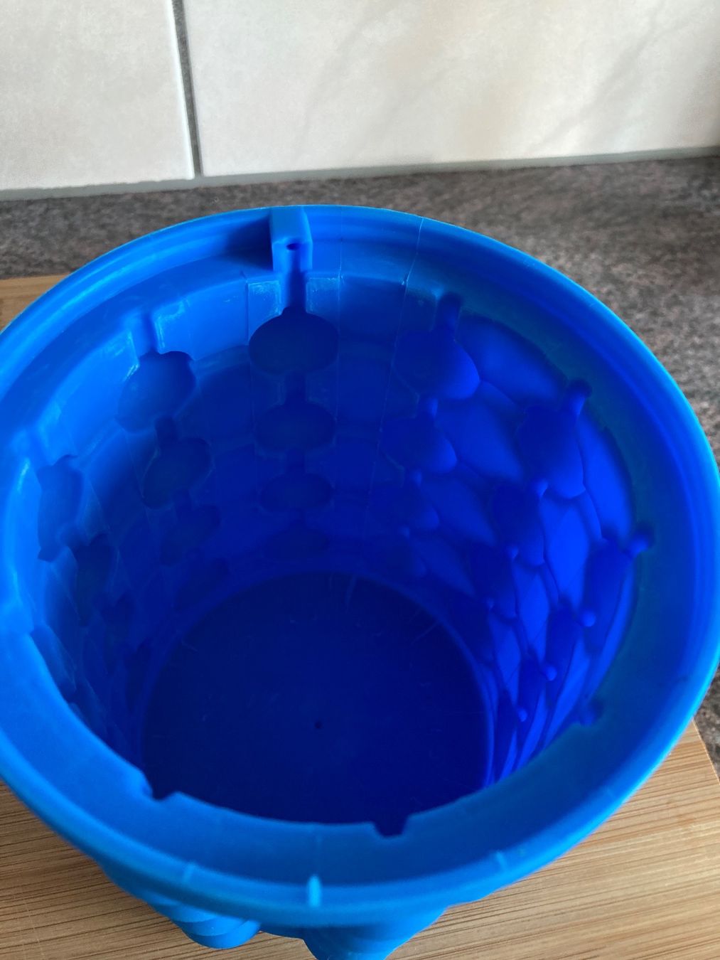 Cucine complete: Crushice Behälter – Usato da Schlattingen venduto da fernfen 1