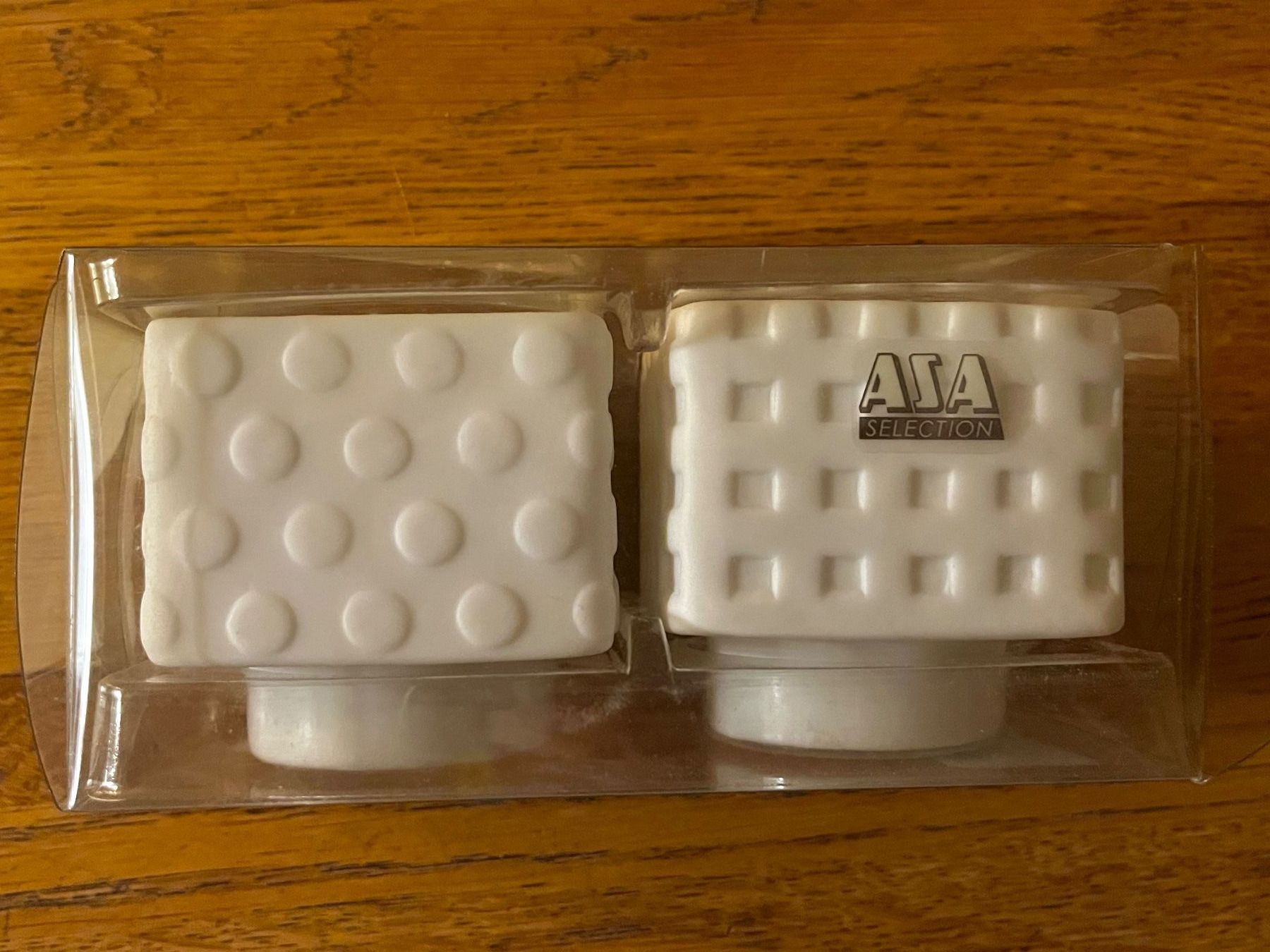 Portacandele: 2 Kerzenhalter ASA Selection, modernes Design, unbenutzt – Nuovo e nell'imballaggio originale da Adliswil venduto da eri.40 6