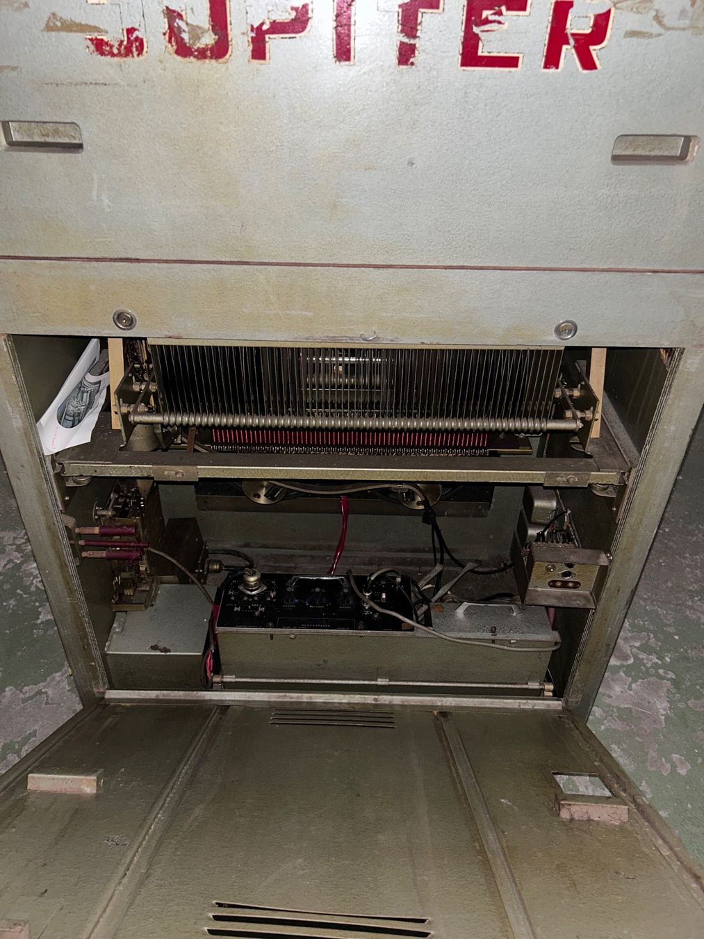 Jukebox: jukebox Jupiter 120 Stereo (Juniter) – Usato da Miécourt venduto da arm_9nhx 5