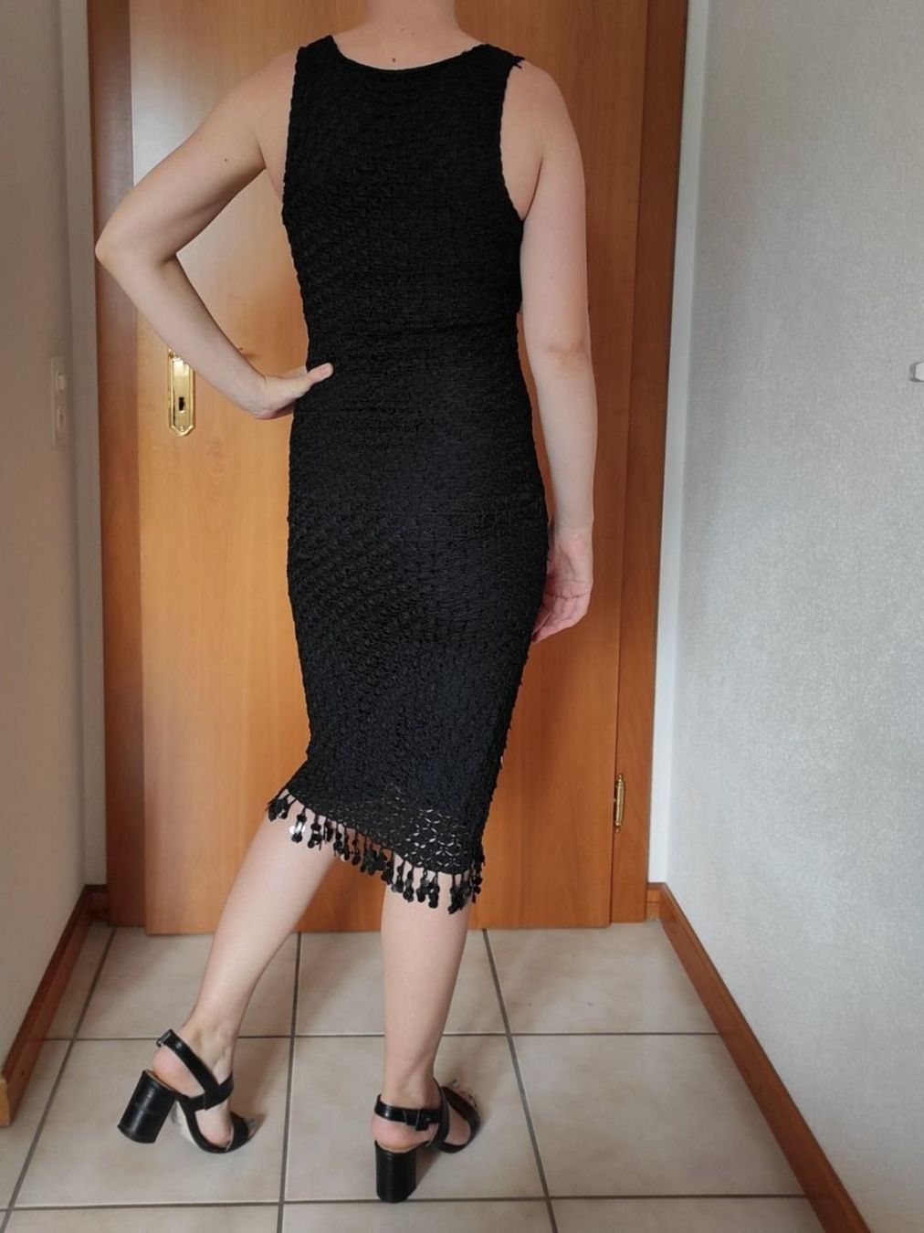 Morgan Vestiti: Morgan Cocktailkleid, gehäckelte Optik – Usato da Zürich venduto da ele_h5rz 1