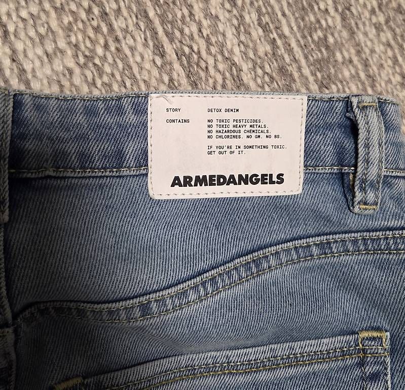 Jeans: ARMEDANGELS Jeans  Hellblau  Grösse 26/34 – Gebraucht aus Bülach von kad_gy6f 3