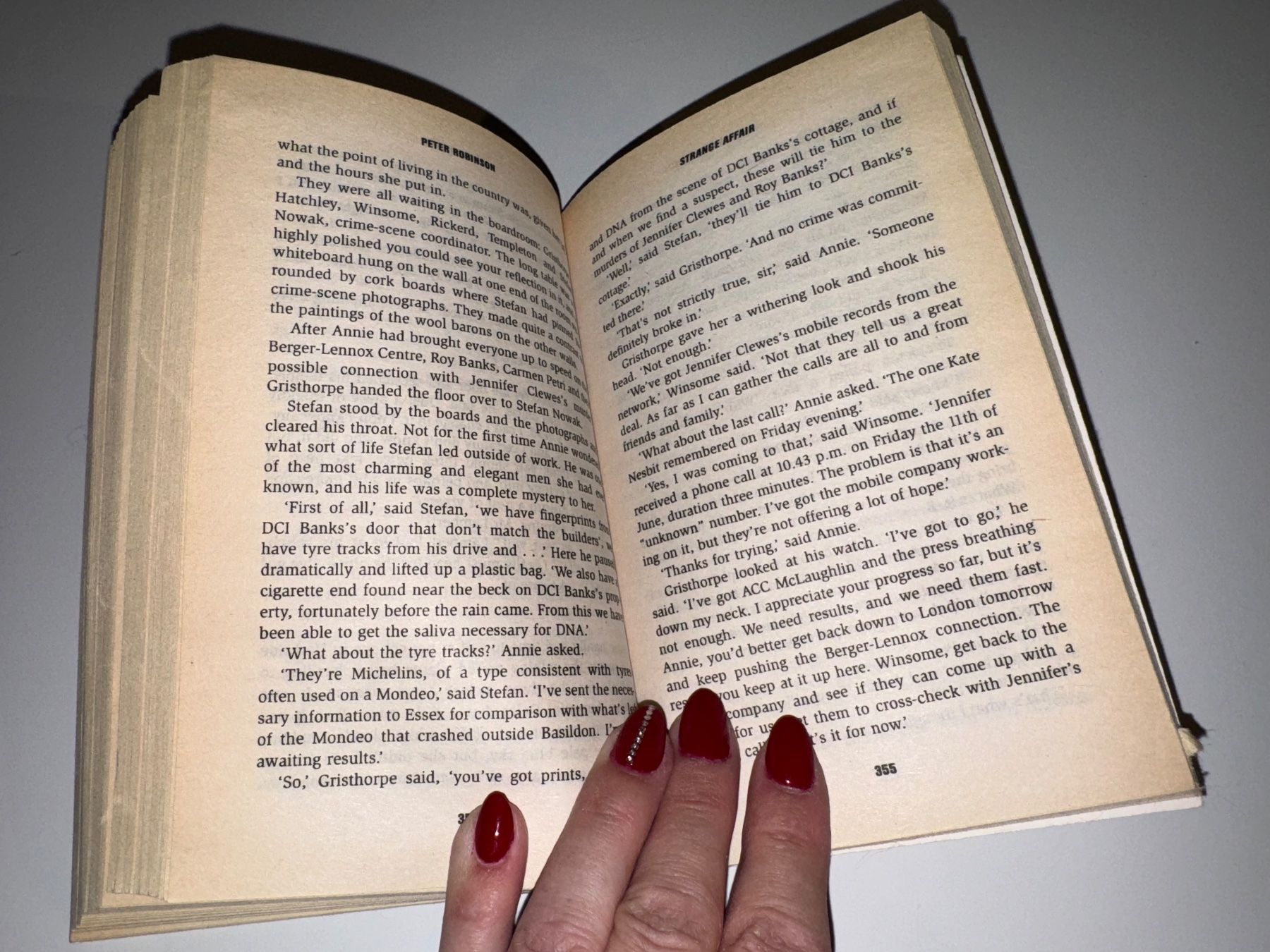 Libri: NOVEL: Peter Robinson, Strange affair – Usato da Grosswangen venduto da English_books 7