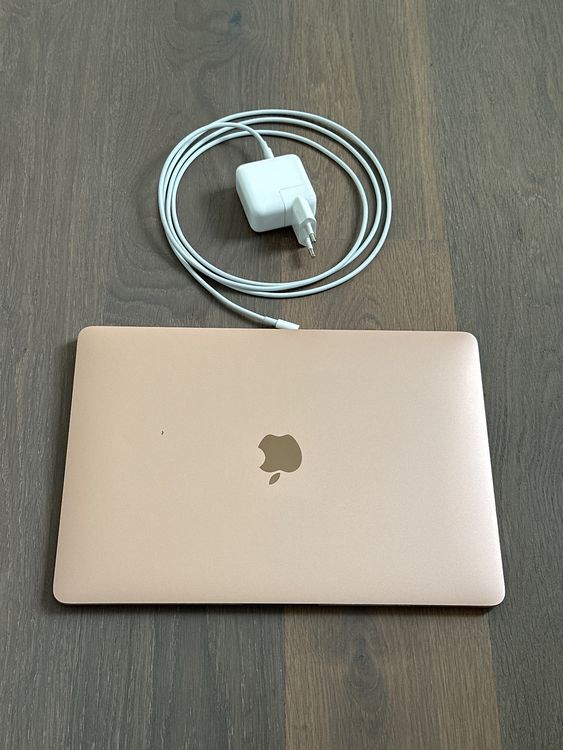 MacBook Air 2018 13 Zoll 256GB rosegold Kaufen auf Ricardo