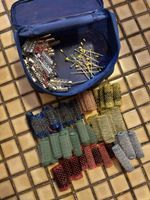 Lot de bigoudis et accessoires de coiffure