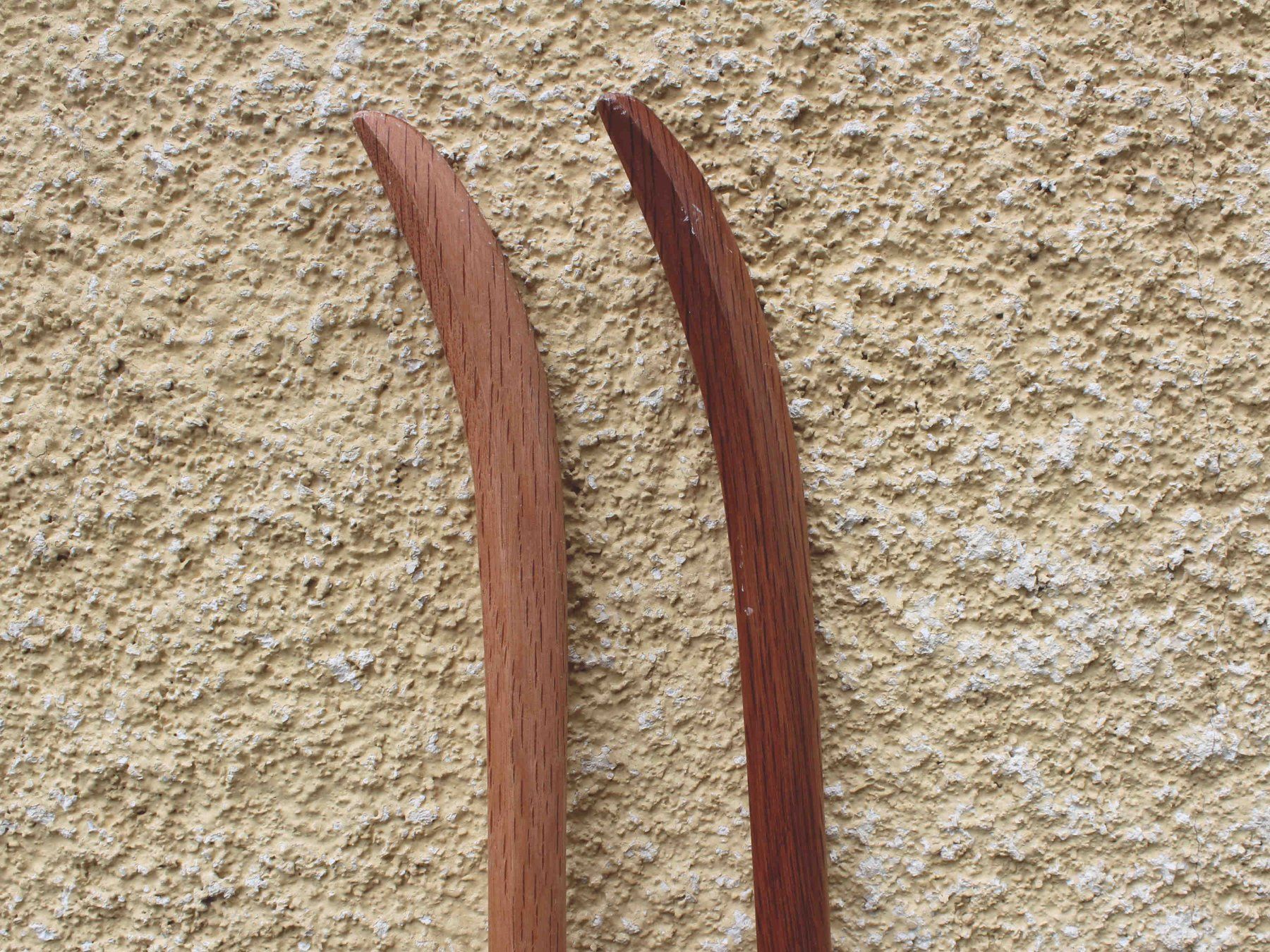 Altre raccolte & rarità: Naginata (chêne rouge), conforme à  AJNF – Usato da Lausanne venduto da KilgoreTrout 3