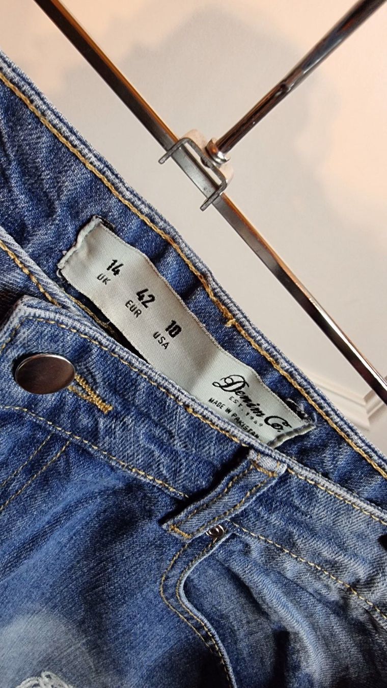 Pantaloni: Shorts Größe 38/40 – Usato da Wald ZH venduto da Martin79 2