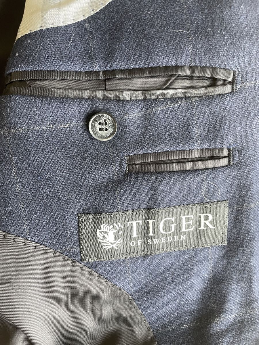 Tiger of Sweden Completi: Tiger of Sweden Anzug – Usato da Einsiedeln venduto da loubi02 2