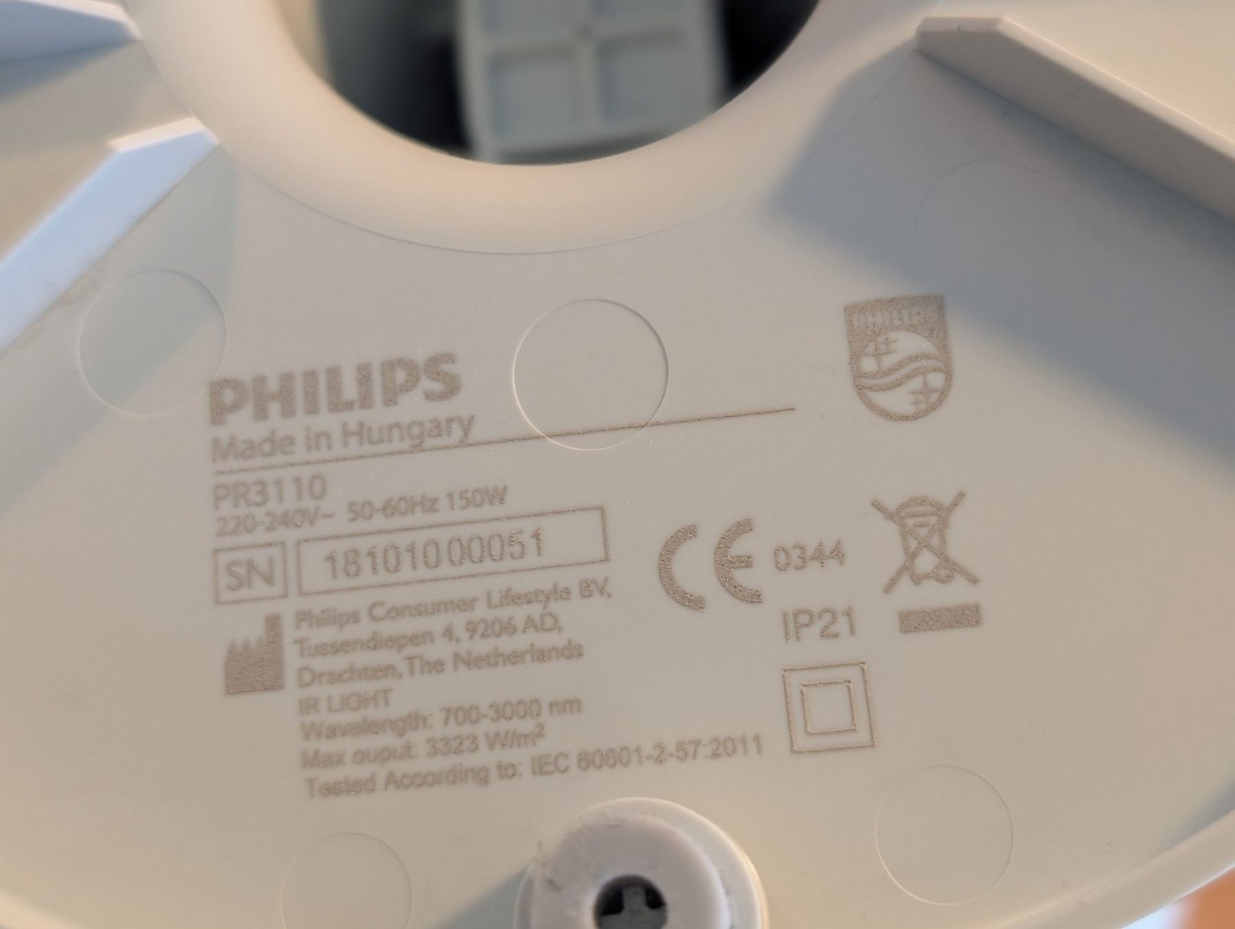 Philips Lampade: PHILIPS PR3110 Infrarotlampe mit Timer – Usato da Rotkreuz venduto da CRLNSC 2