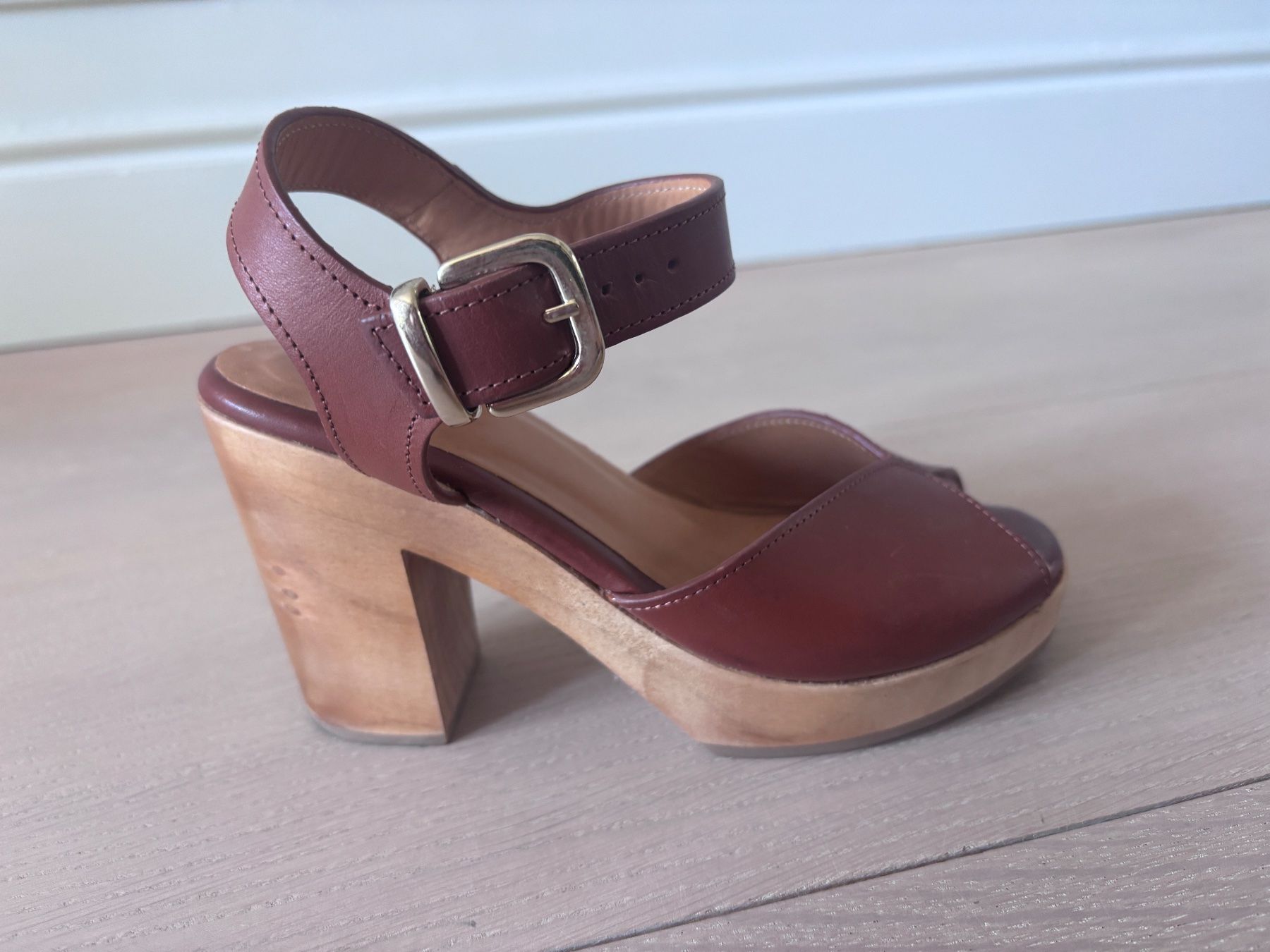 Sezane Scarpe da donna: Sandalen Sézane Grösse 35 – Nuovo (secondo la descrizione) da Zürich venduto da Brocante1 1