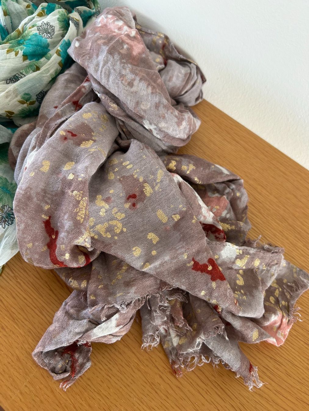 Foulard & Sciarpe: Sommerschal-Set ab 3.- – Usato da Horn venduto da Mada72 3