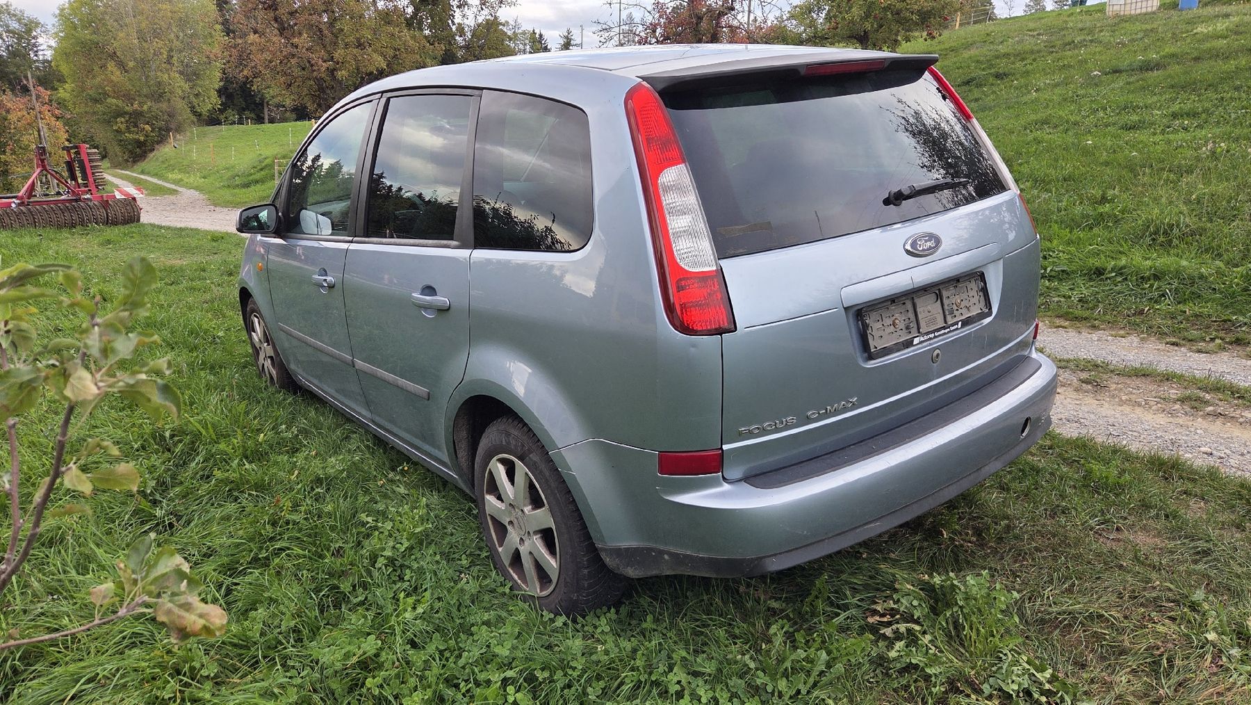 Ford Autos: Ford Focus C-Max 1.8 ab Platz für Teile oder Export – Defekt aus Konolfingen von borkenkaefer91 3