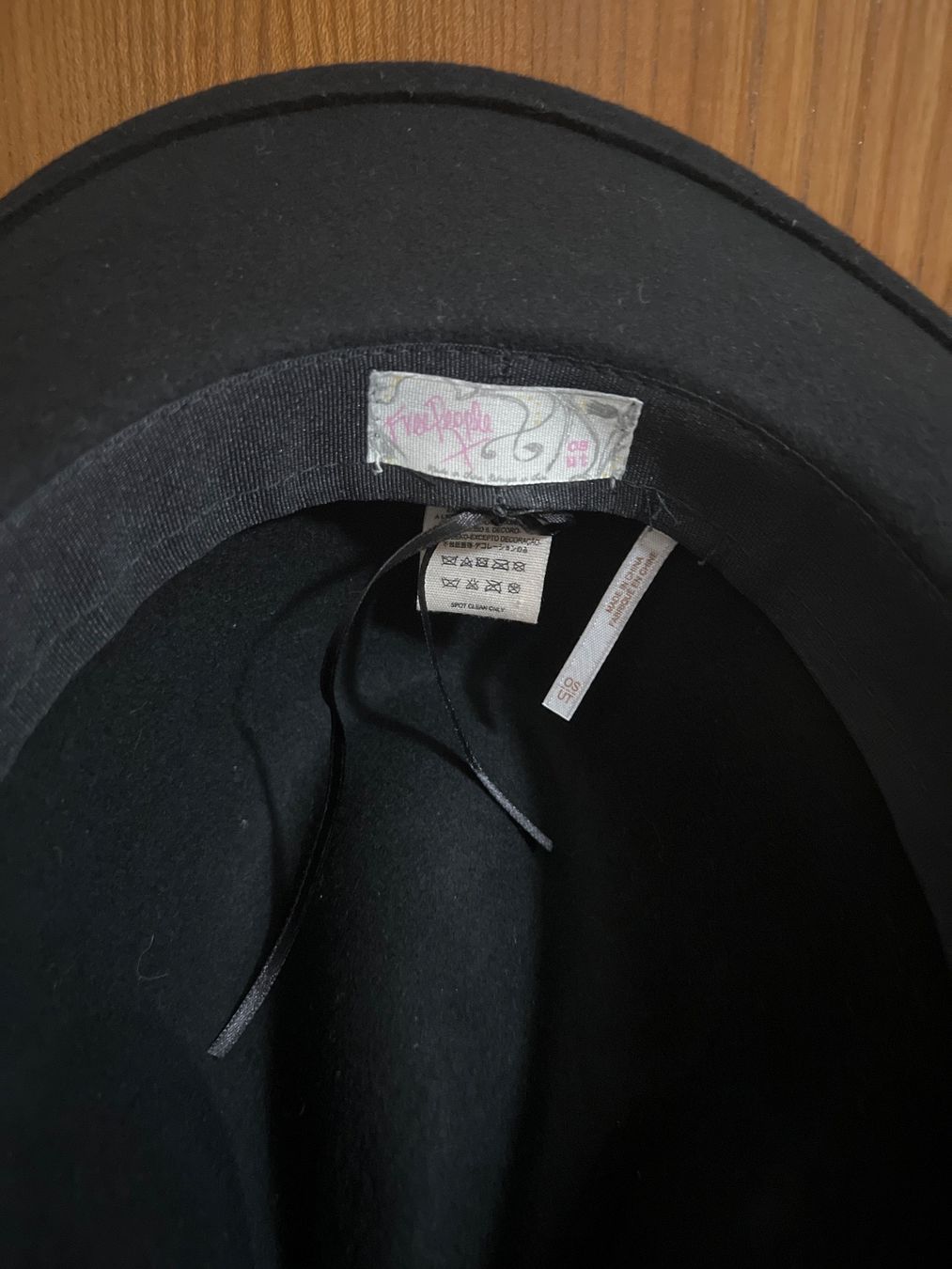Copricapi, berretti & cappellini: Free People | Damen Wolle Hut – Nuovo (secondo la descrizione) da Basel venduto da SimpleE 2