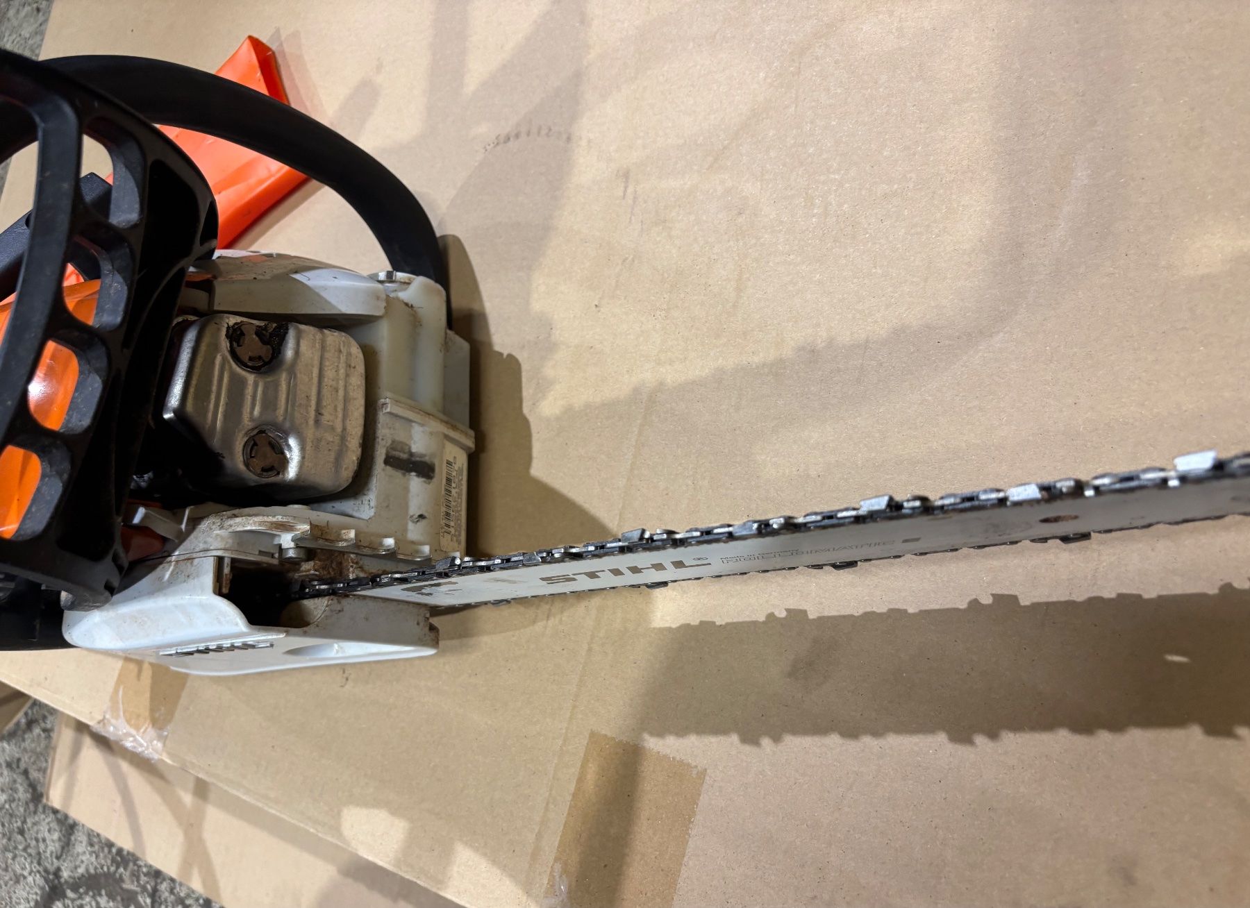 Stihl Seghe: Kettensäge Stihl MS 211/C – Usato da Grono venduto da Alpina6537 4