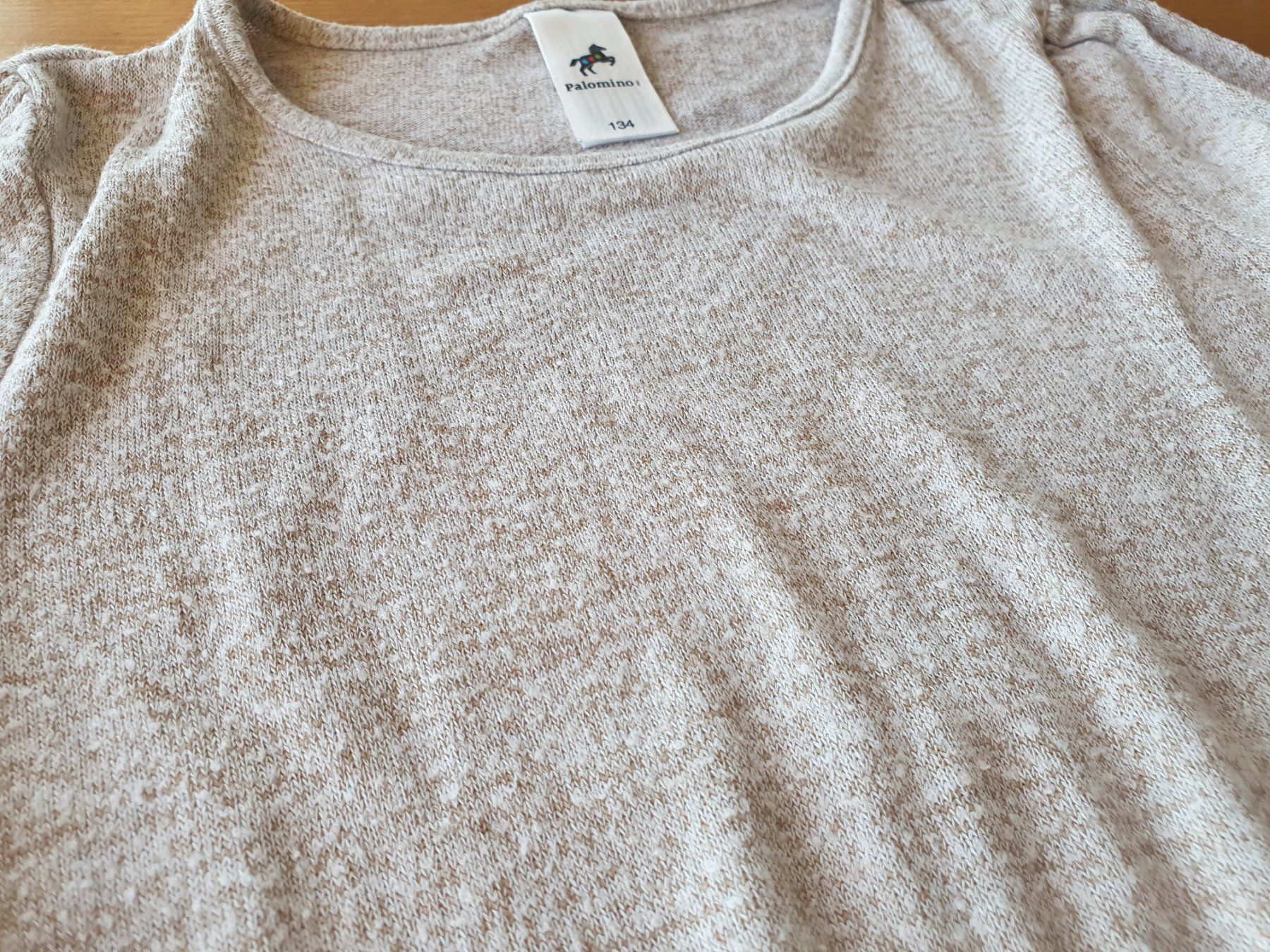 C&A Pullover & Sweatshirts: Feiner Pullover Gr. 134 – Gebraucht aus Villars-sur-Glâne von richardette 1