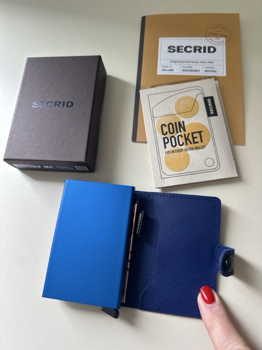 Secrid Portafogli: Secrid Miniwallet, NEU, Blau, mit Originalverpackung – Nuovo e nell'imballaggio originale da Wangen SZ venduto da futura14 2
