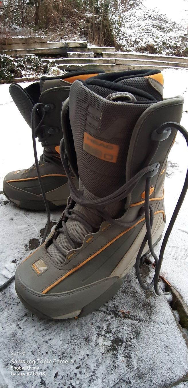 Boards: Snowboard GenericsTRUE inkl.Bindung,Boots Head Gr.40,Tasche – Gebraucht aus Safenwil von ang_x8dm 3