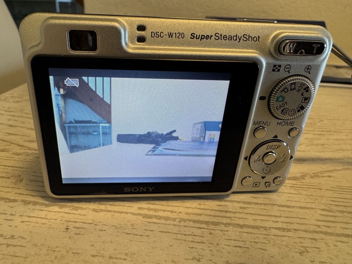 Sony Fotocamera: Sony dac-w120 Digitalkamera – Usato da Zunzgen venduto da milesdavis76 3