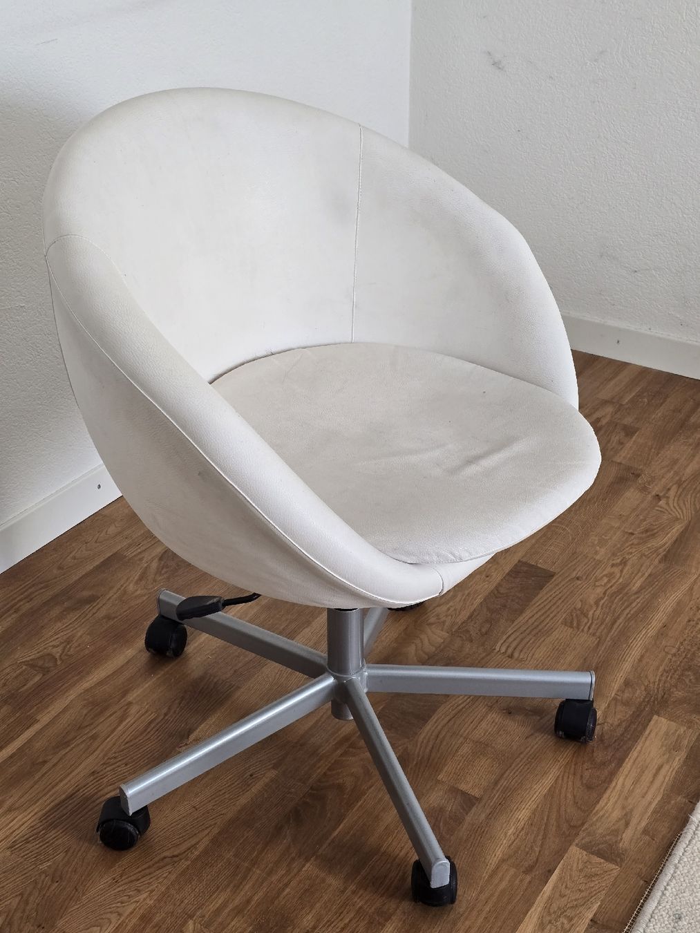 Ikea Stühle: Bürostuhl – Gebraucht aus Interlaken von Inventory_X
