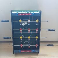 Tischfussballkasten für spannende Matches im Kinderzimmer!