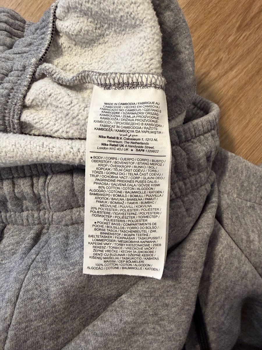 Jordan Pantaloni: Jordan Jogginghose grau Grösse L – Usato da Bassersdorf venduto da Sandy456 3