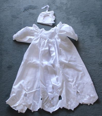 Taufkleid von *LEIPOLD*