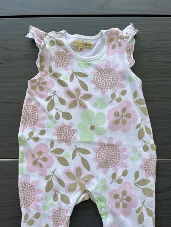 Strampler BABY WEAR Gr. 68 - wie MAYORAL
