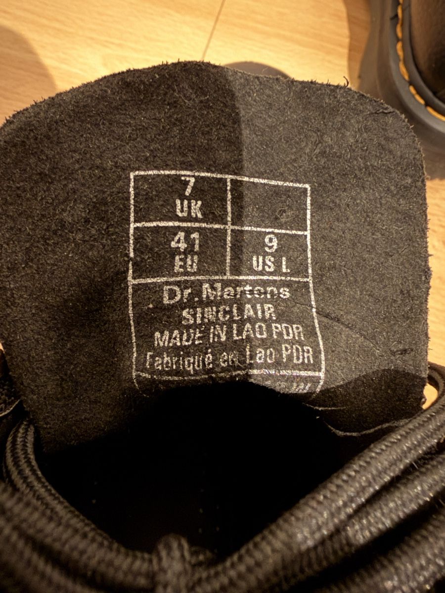Dr. Martens Scarpe da uomo: Dr. Martens Sinclair Plattform-Boot Leder Schwarz Gr. 41 – Nuovo (secondo la descrizione) da Kleinandelfingen venduto da leo_2hgq 2