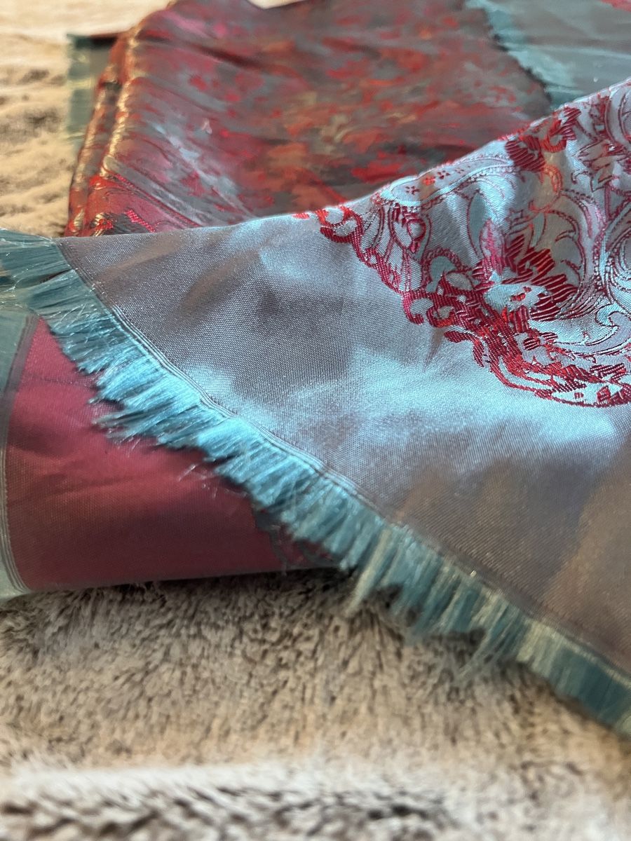 Foulard & Sciarpe: Edler Seidenschal in blau-rot – Usato da Zürich venduto da sheijla 6