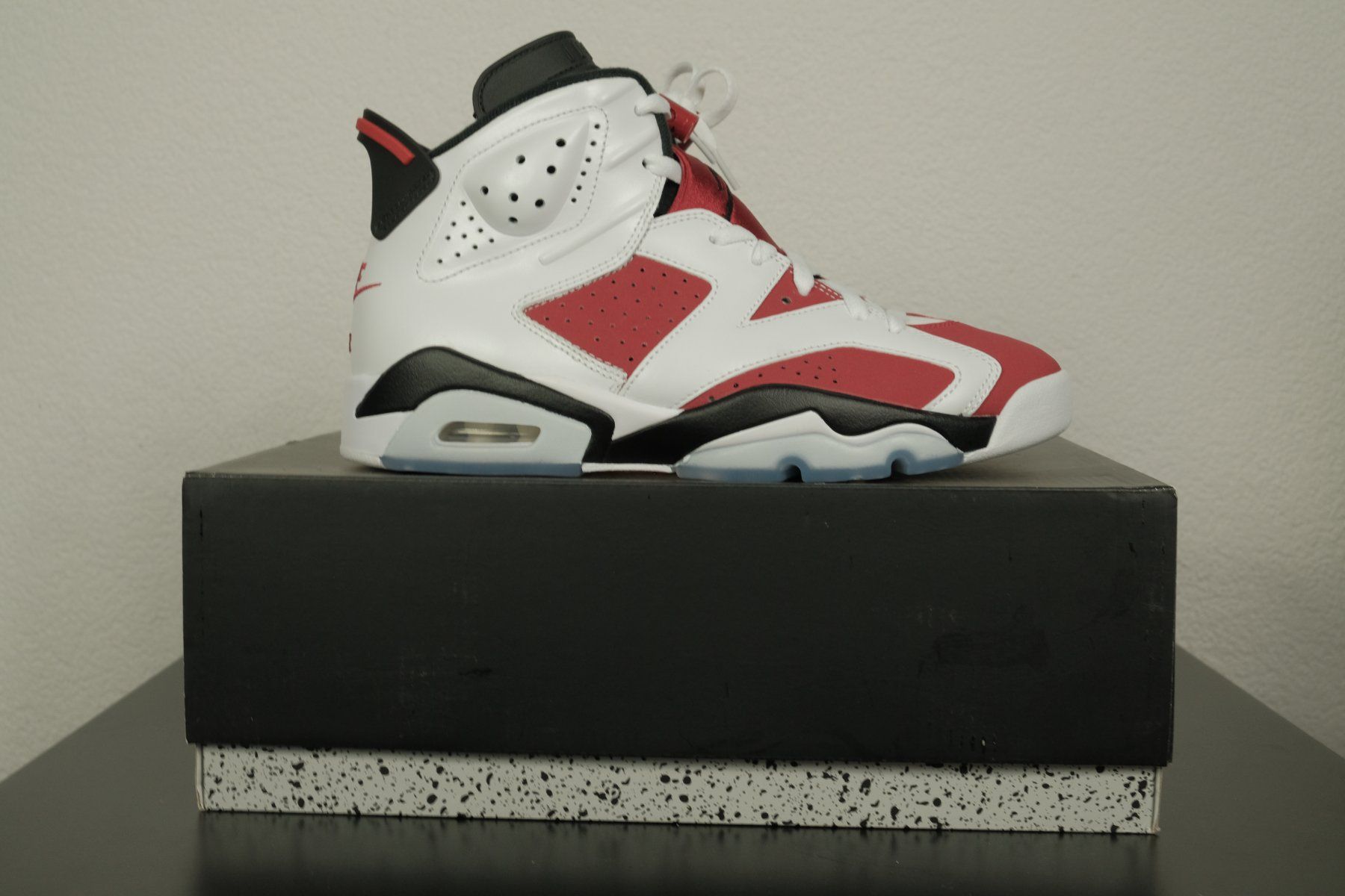 Jordan Scarpe da uomo: Jordan 6 Carmine (2021) – Nuovo e nell'imballaggio originale da Ittigen venduto da saa_8kfv 1
