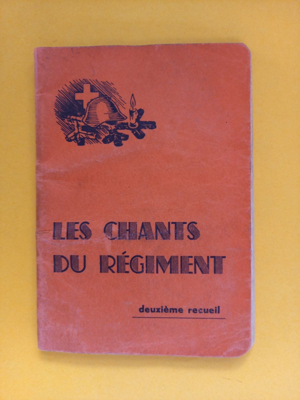 Livres: Les chants du régiment, 1944 – D'occasion à Rossens FR par Souris1