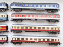 Lima 8 x Personenwagen TEE/DSG/DB - Set H0 DC