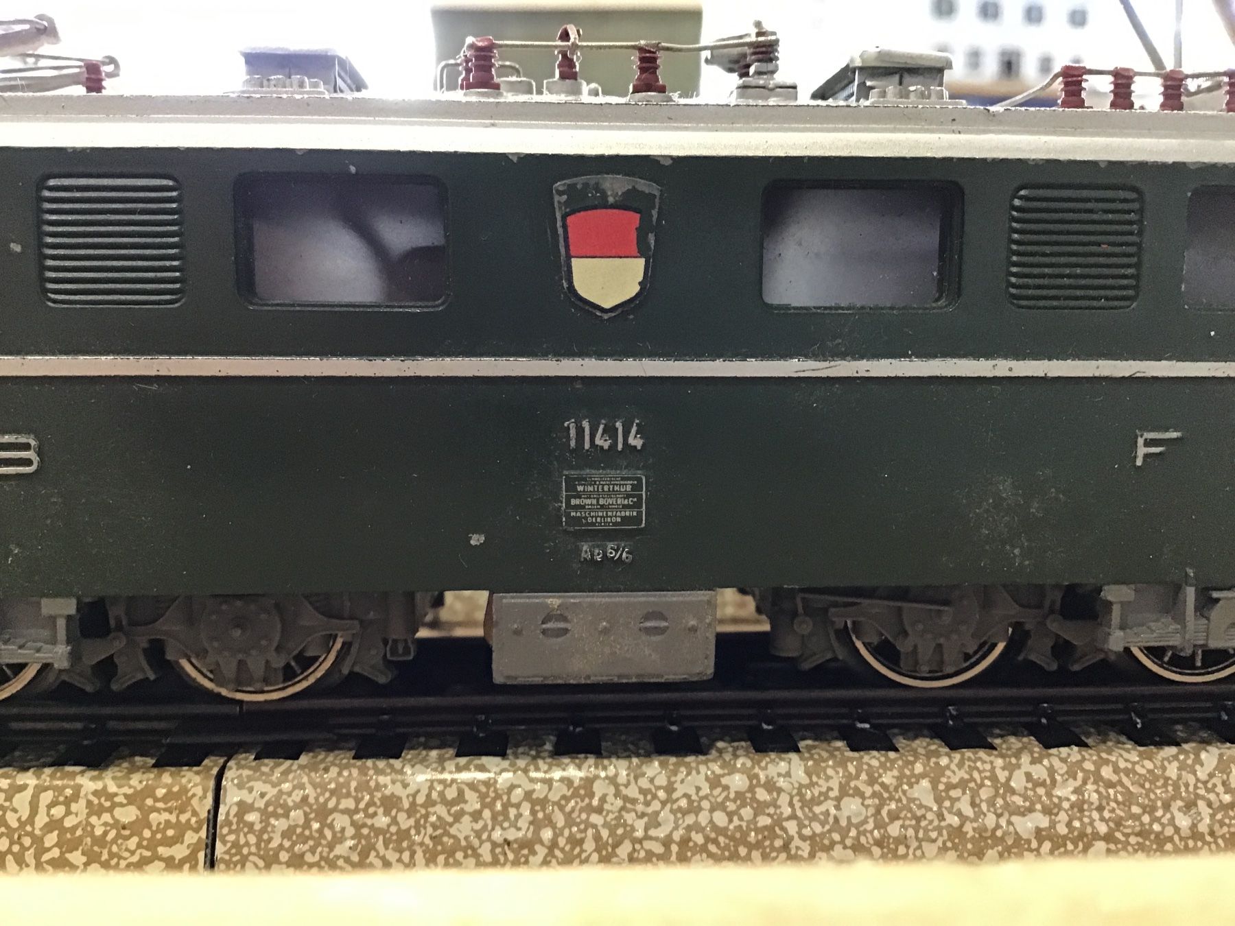 Märklin Modelleisenbahnen: Märklin H0 SBB Lok Ae 6/6 "SOLOTHURN – Gebraucht aus Männedorf von Spezial-Modelle 1