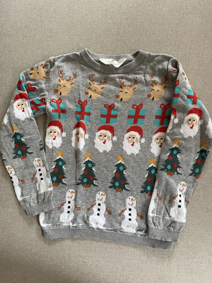 H&M Pulls et sweat-shirts: Weihnachtspullover Grösse 122/128 – D'occasion à Goldswil par Fisel 1