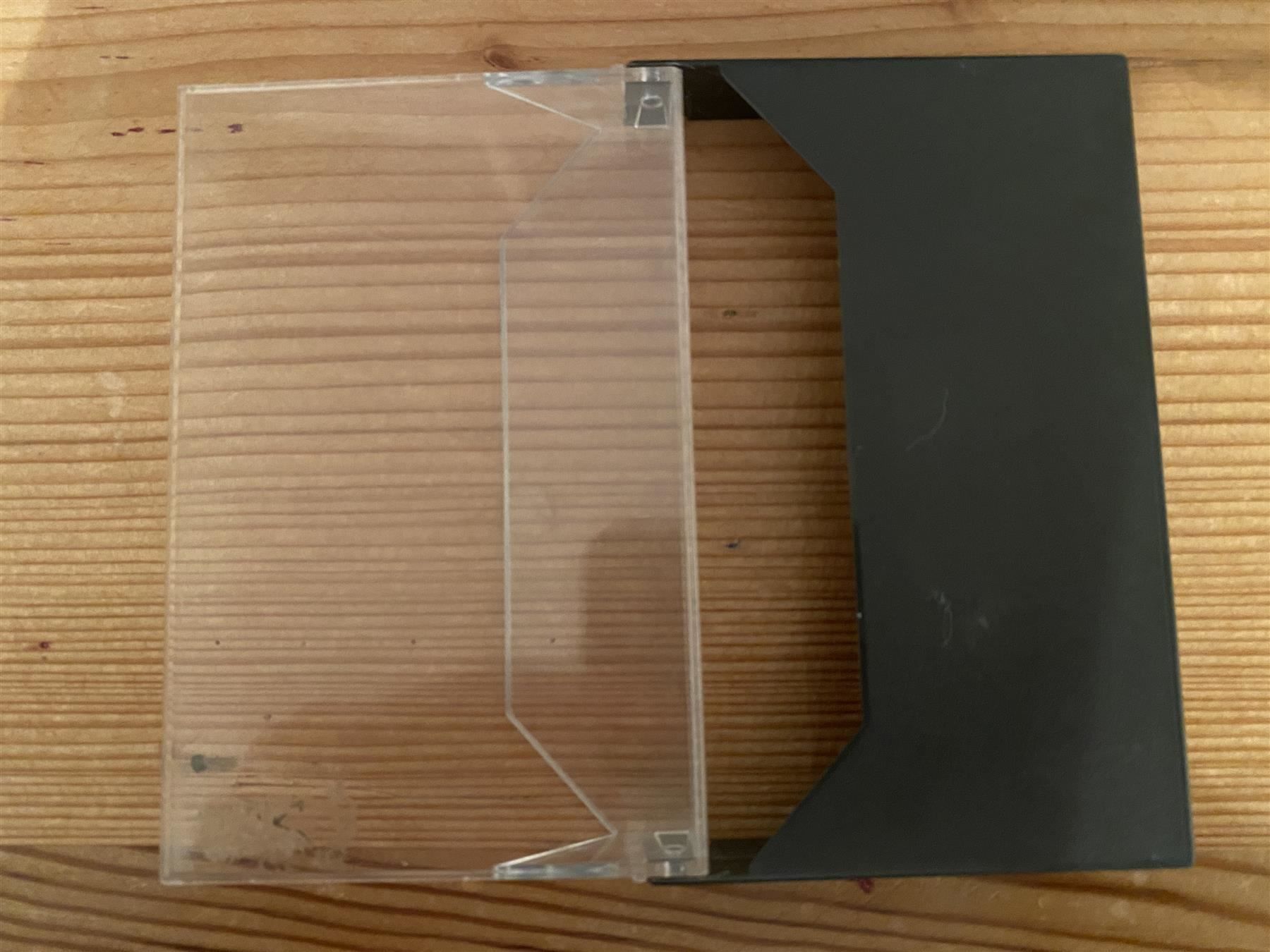 Musicassette: Kassette – S Rotchäppli – Usato da St.Gallen venduto da kingsamas 9