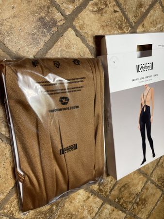 Wolford chic tuta -colore nudo satinato-tgS/M-nuovo