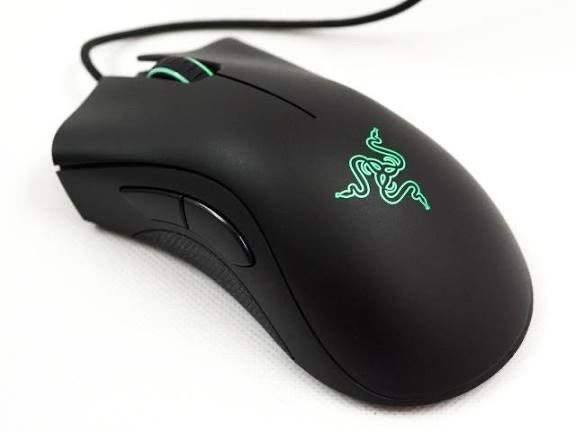 Razer Maus: Razer DeathAdder Chroma - Gaming Mouse – Gebraucht aus Basel von Mulce